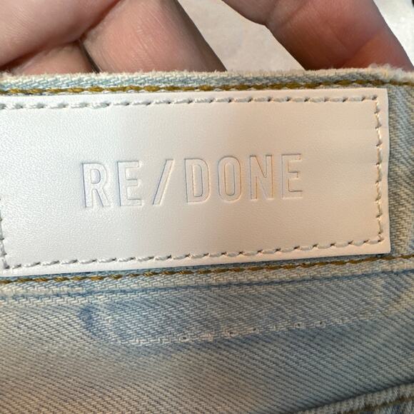 RE/DONE High Rise Loose Fit in Bleach Destroy Color Size 26 NWOT - Picture 8 of 12